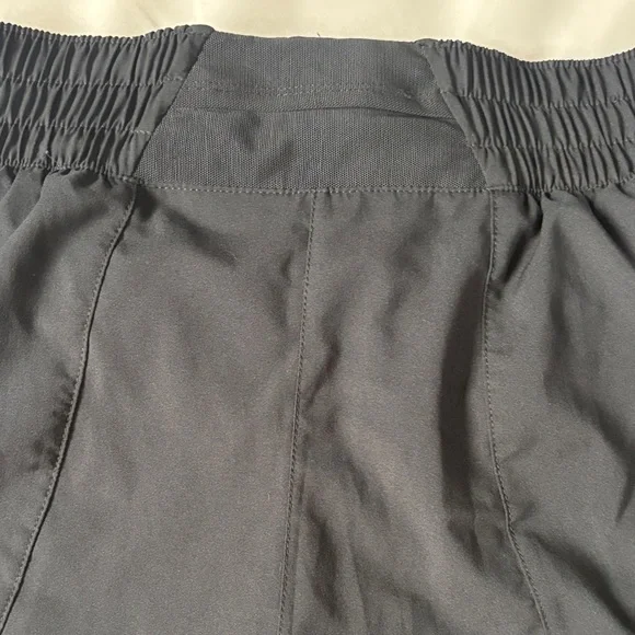 Nike Women's Black Performance Shorts SZ S - Picture 8 of 8